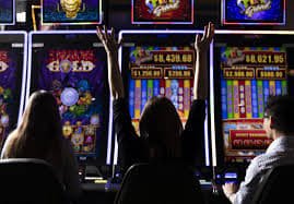 asia odds Lucky Neko PG Soft Slot ကြိုက်နှစ်သက်မှု မြန်မာ ကစားသမား